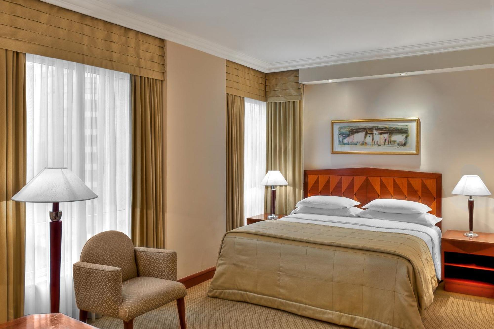 Signature King Suite,1697853897:JPEG